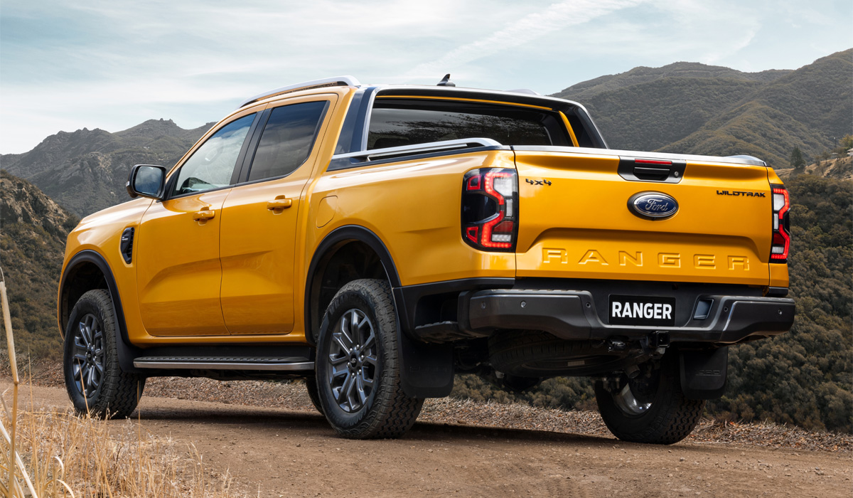 С лицом легендарного F-150: дебютировал пикап Ford Ranger 2022 нового поколения